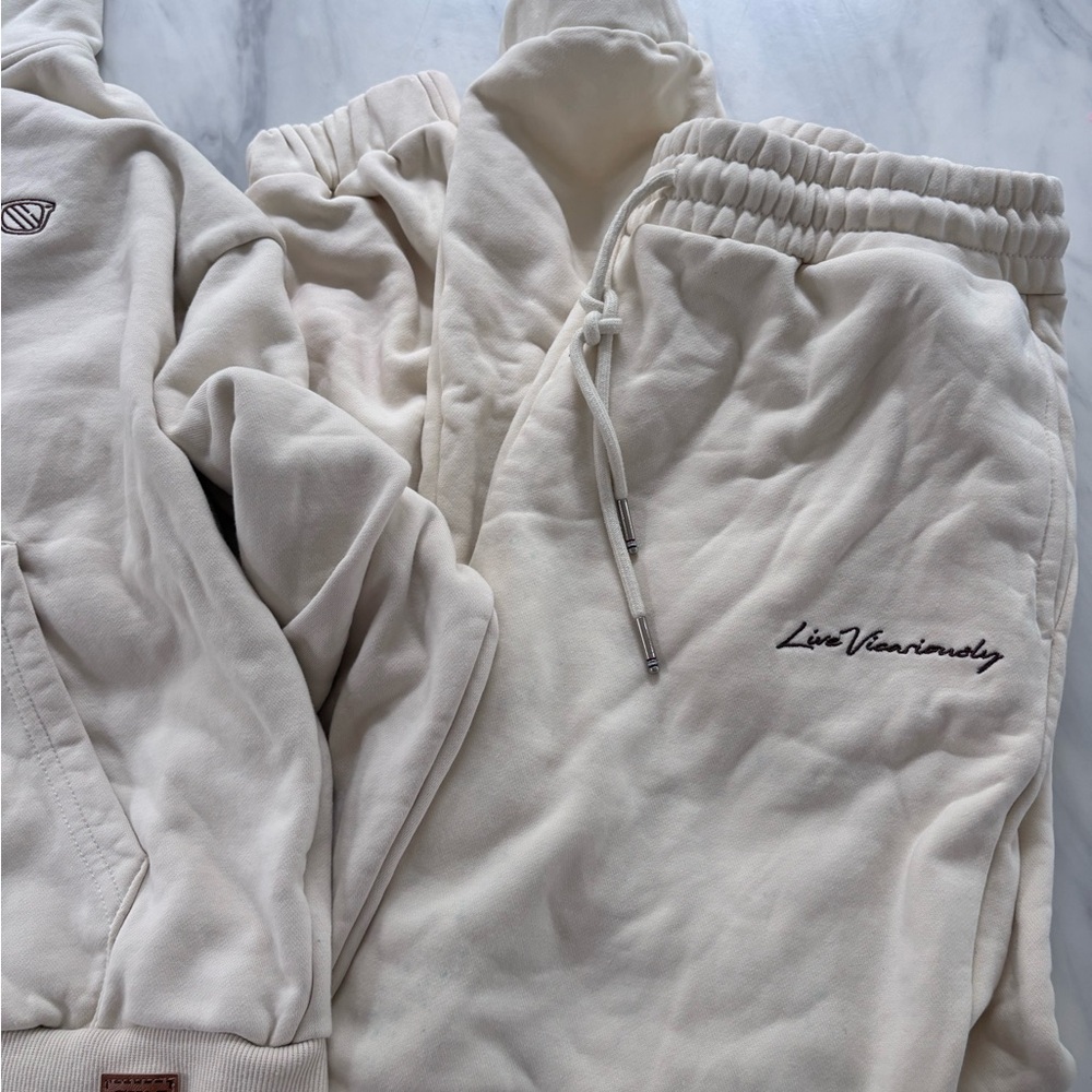 Cream Sweatshirt and Joggers Set